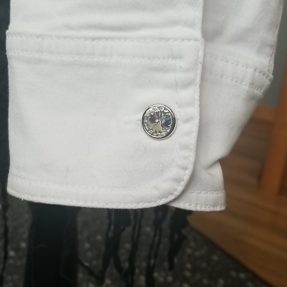 Fun and flirty white jacket 1x - Picture 3 of 11